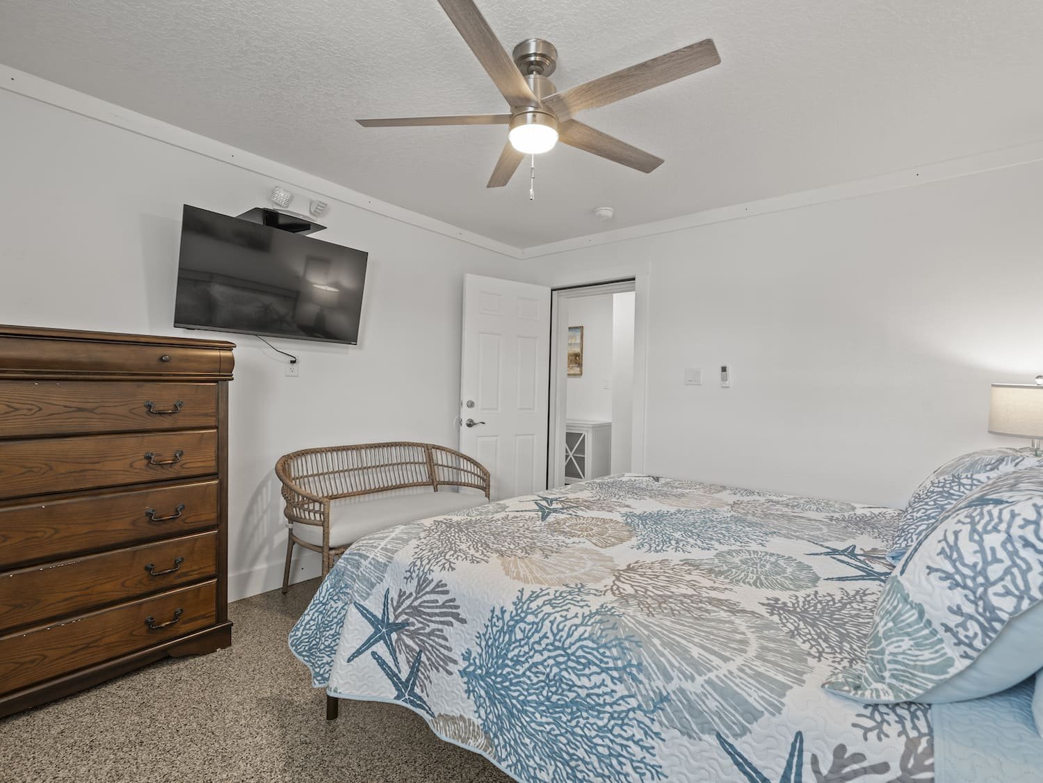054-Room-3-extra-room